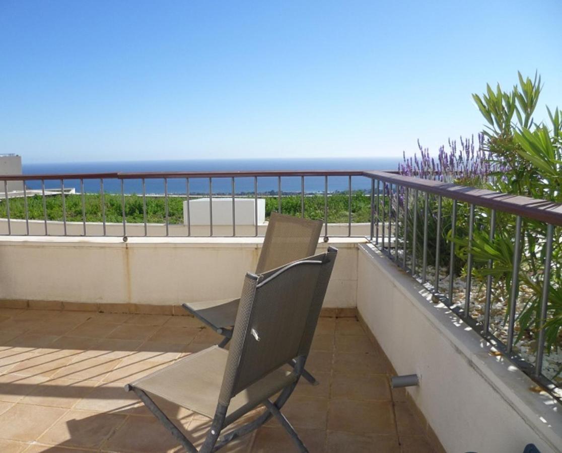 Fine Duplex Apartment With Stunning Sea Views Marbella Eksteriør billede