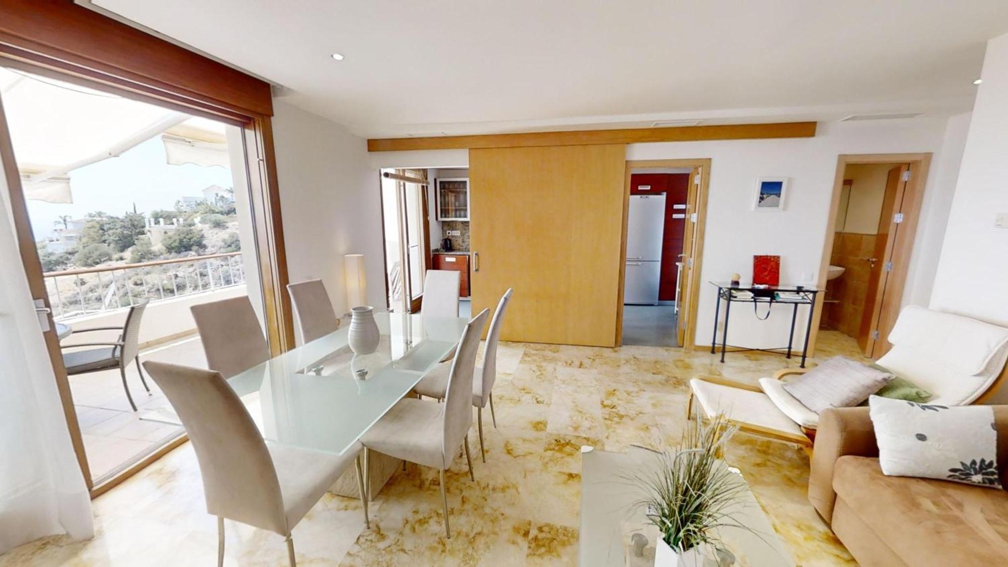 Fine Duplex Apartment With Stunning Sea Views Marbella Eksteriør billede