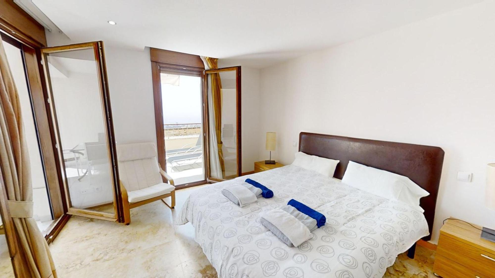Fine Duplex Apartment With Stunning Sea Views Marbella Eksteriør billede